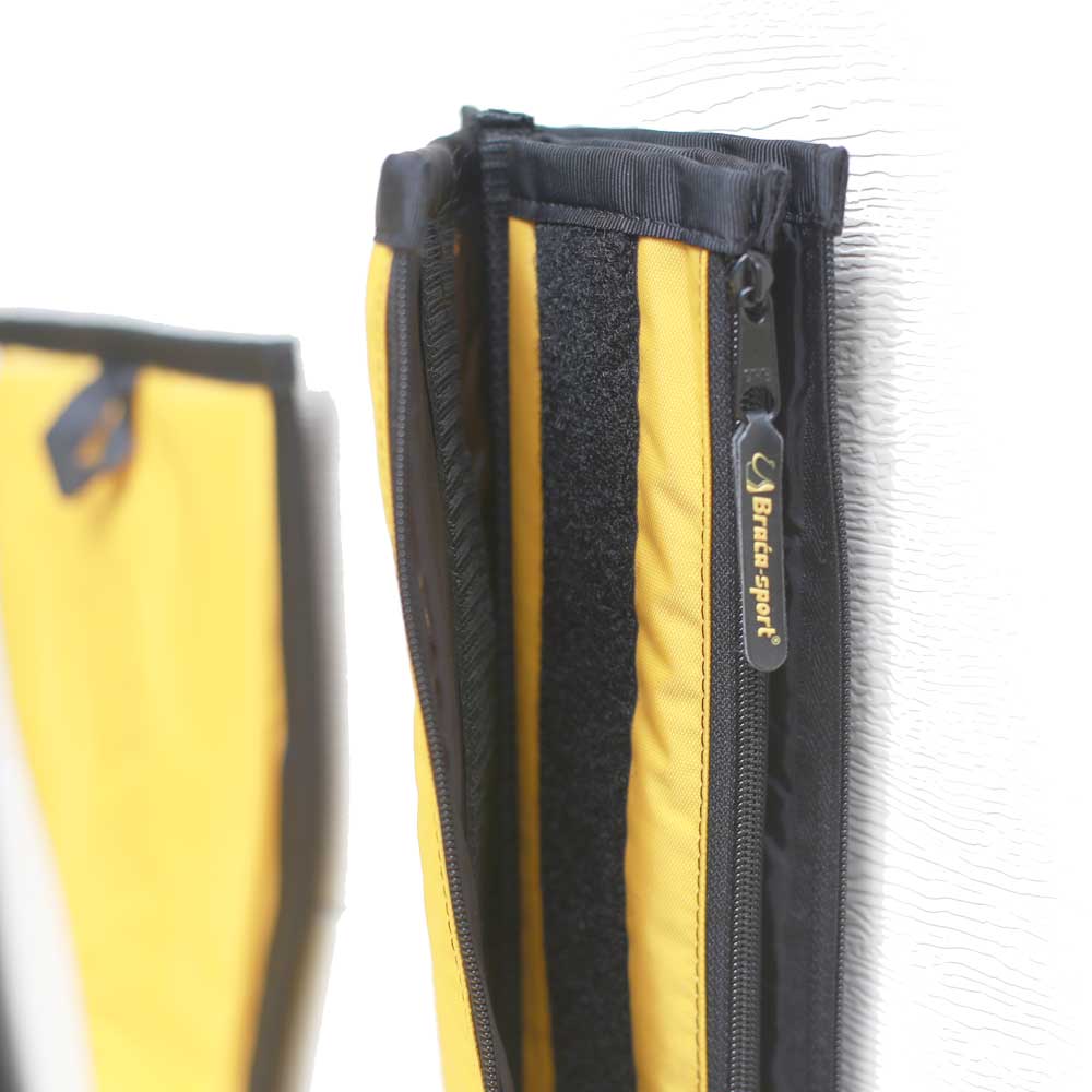 material, zipper, reinforced ends and velcro detail of braca dragon boat paddle case